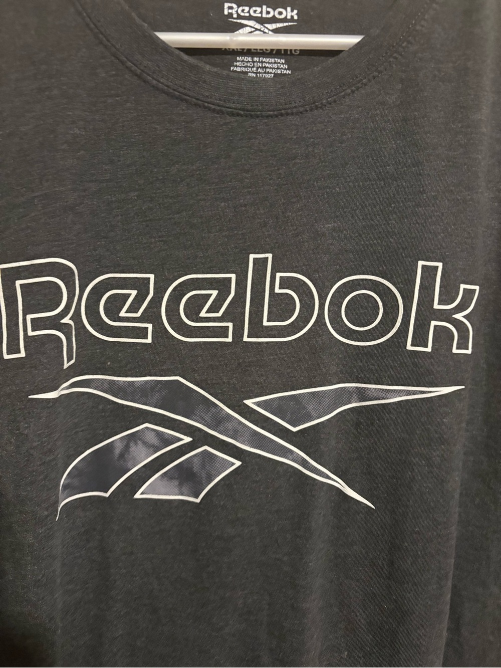 Reebok Men’s Charcoal Logo Crew Tee - Picture 3 of 4